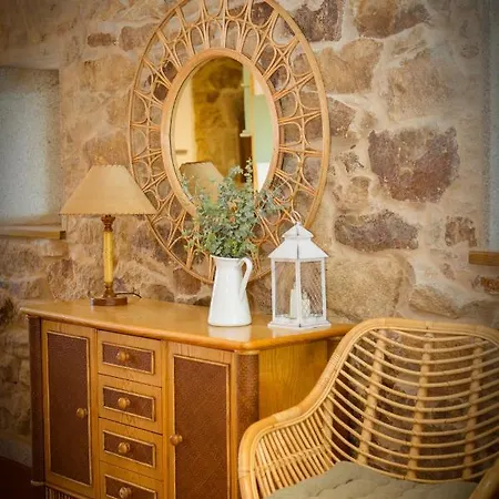 Mina Nai, Holiday home Lalin