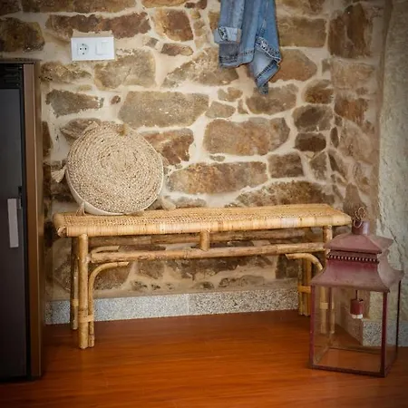 Holiday home Mina Nai, Lalin