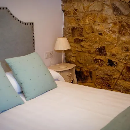 Mina Nai, بيت للعطل